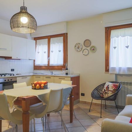 Grazioso Appartamento Della Toscana Poggibonsi Exteriör bild